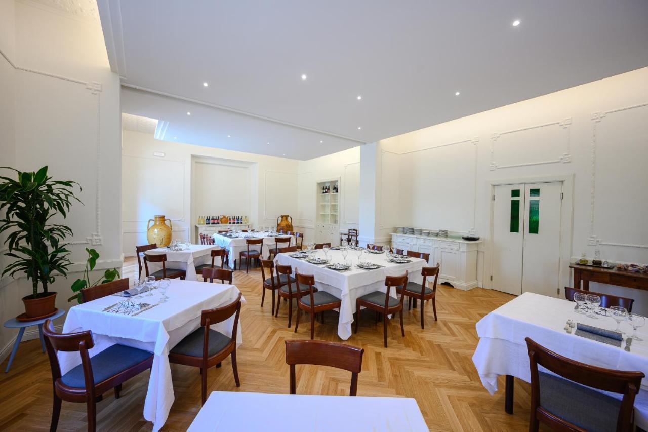 Hotel Moderno Assisi Bagian luar foto