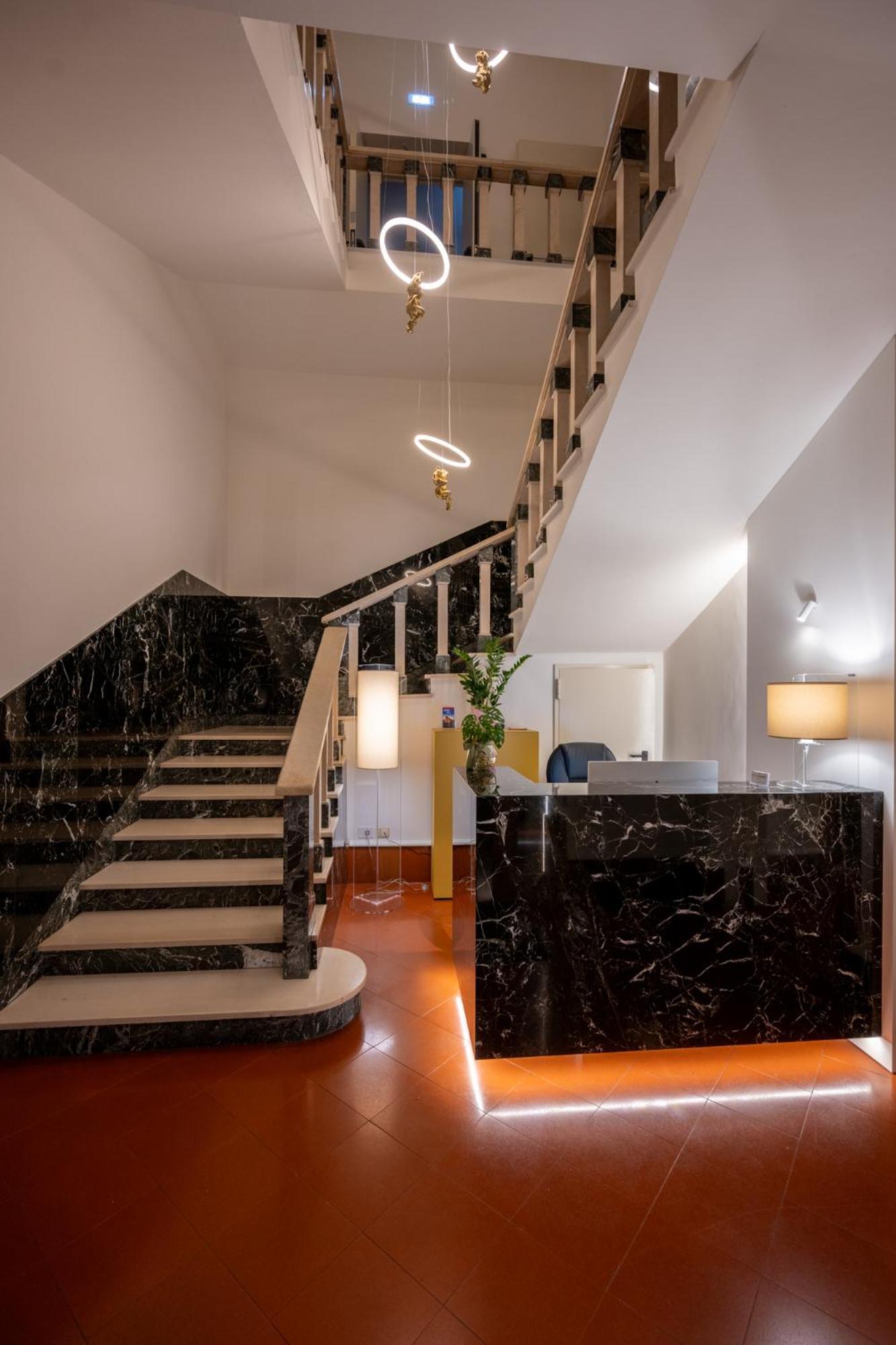 Hotel Moderno Assisi Bagian luar foto