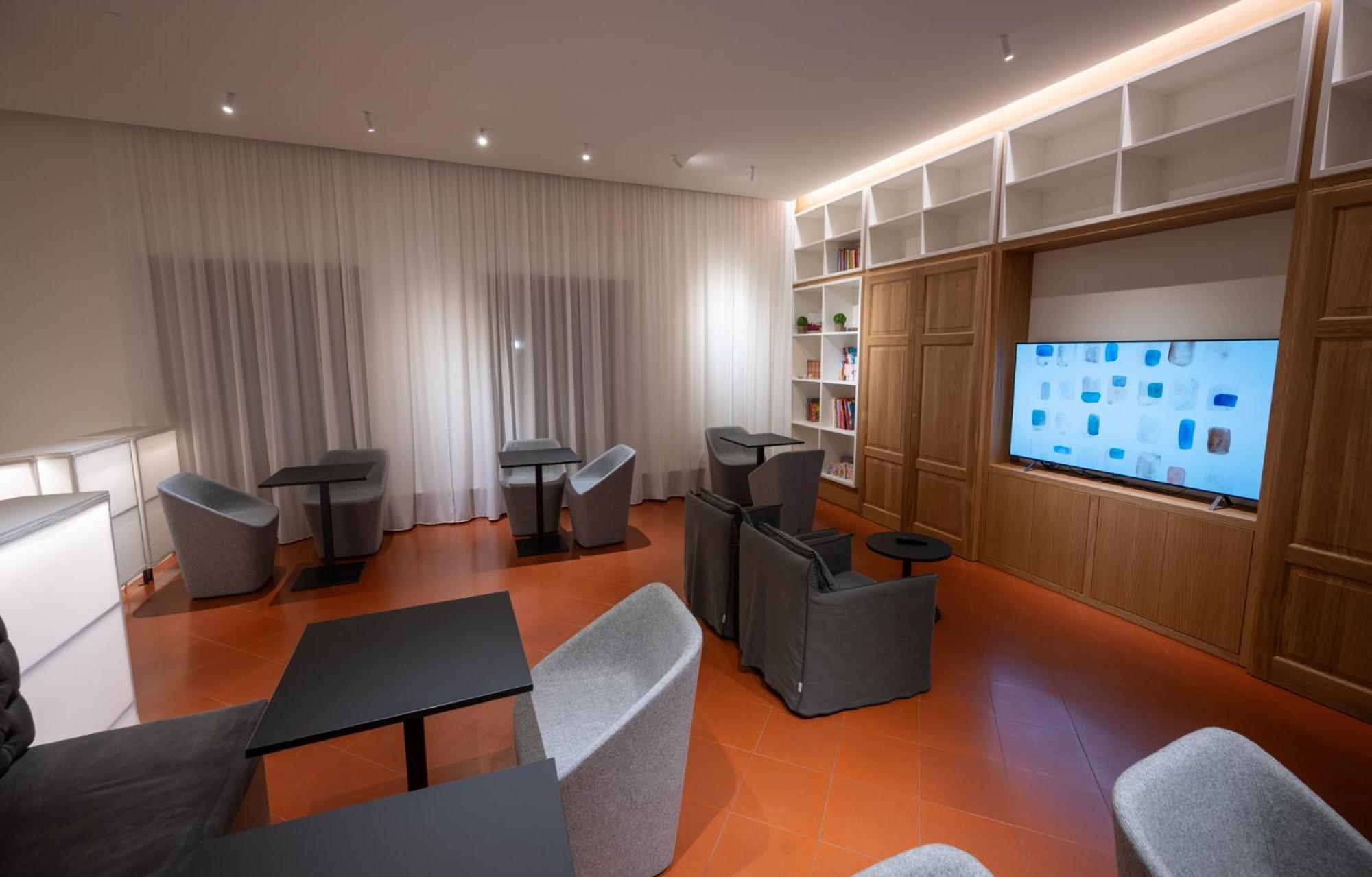Hotel Moderno Assisi Bagian luar foto