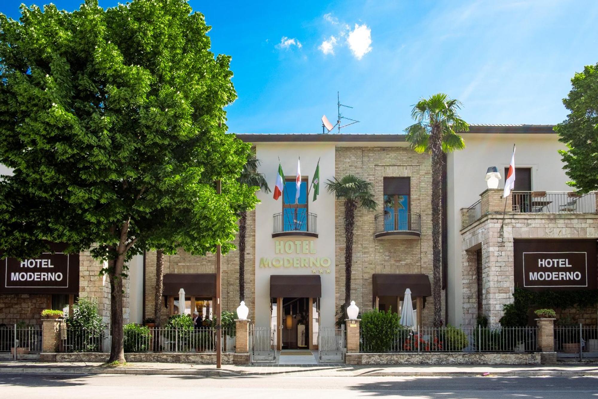 Hotel Moderno Assisi Bagian luar foto