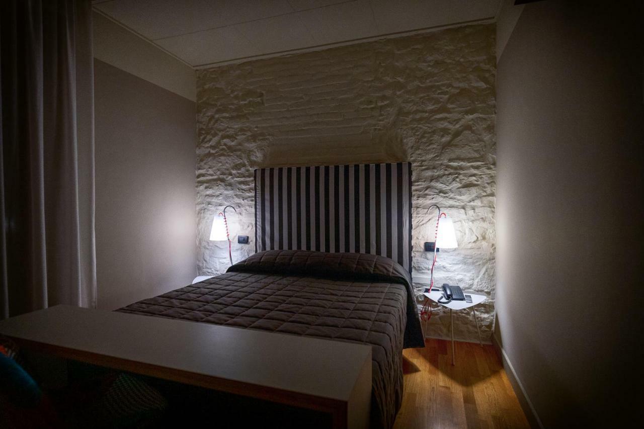Hotel Moderno Assisi Bagian luar foto